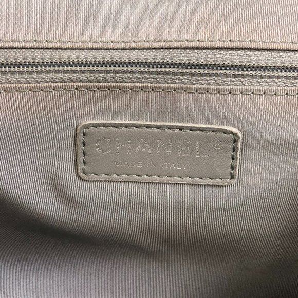Chanel Chain Around Messenger Bag Medium 100% Authentic - Picture 11 of 12
